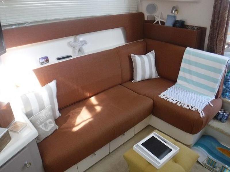 1998 Carver 350 Mariner