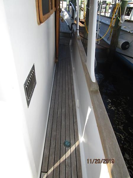 1984 Marine Trader "36" Trawler