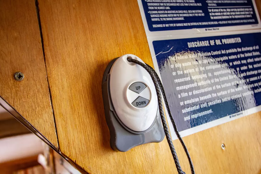 1986 Prout Snowgoose