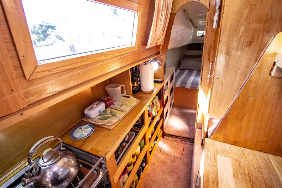 1986 Prout Snowgoose