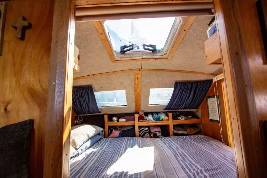 1986 Prout Snowgoose