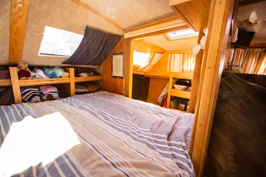 1986 Prout Snowgoose