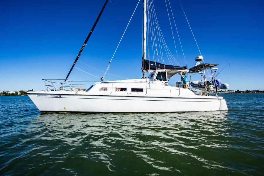 1986 Prout Snowgoose