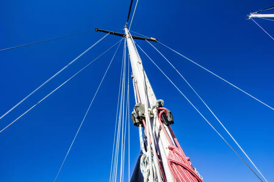 1986 Prout Snowgoose