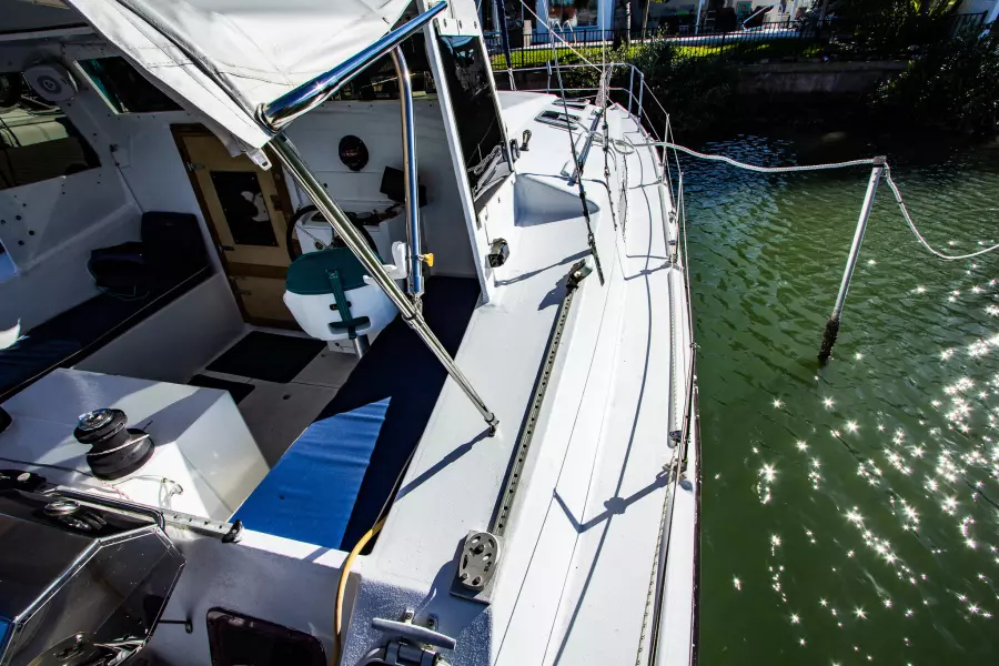 1986 Prout Snowgoose