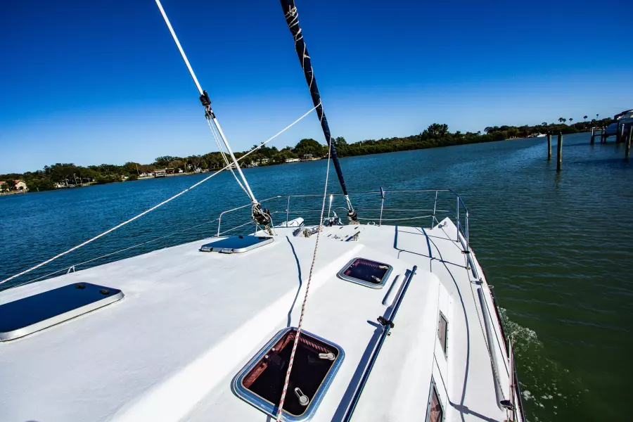 1986 Prout Snowgoose