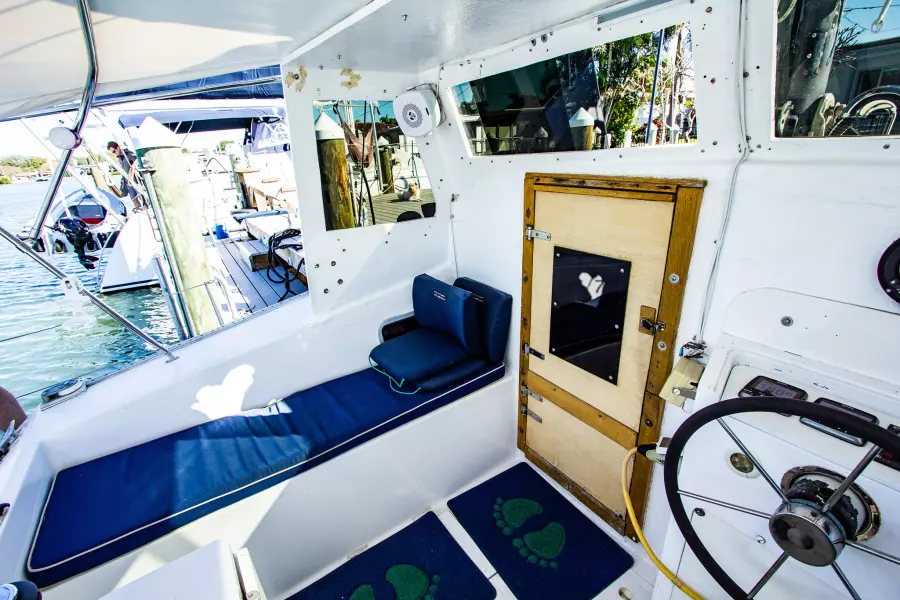 1986 Prout Snowgoose