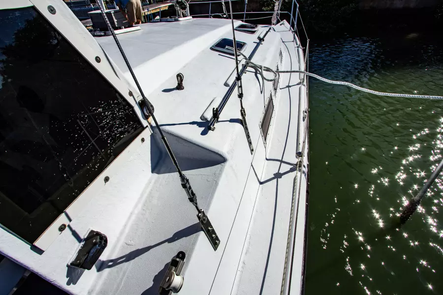 1986 Prout Snowgoose