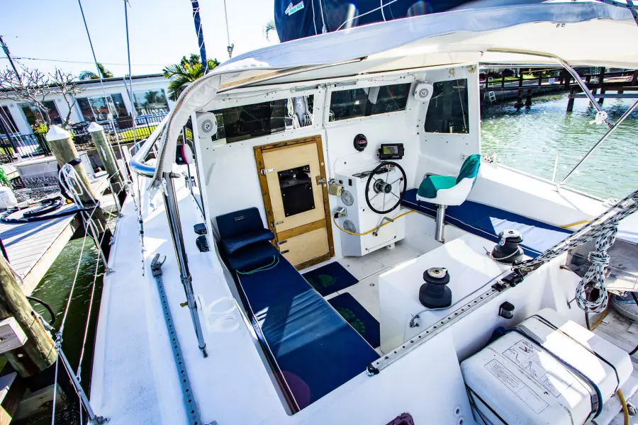 1986 Prout Snowgoose