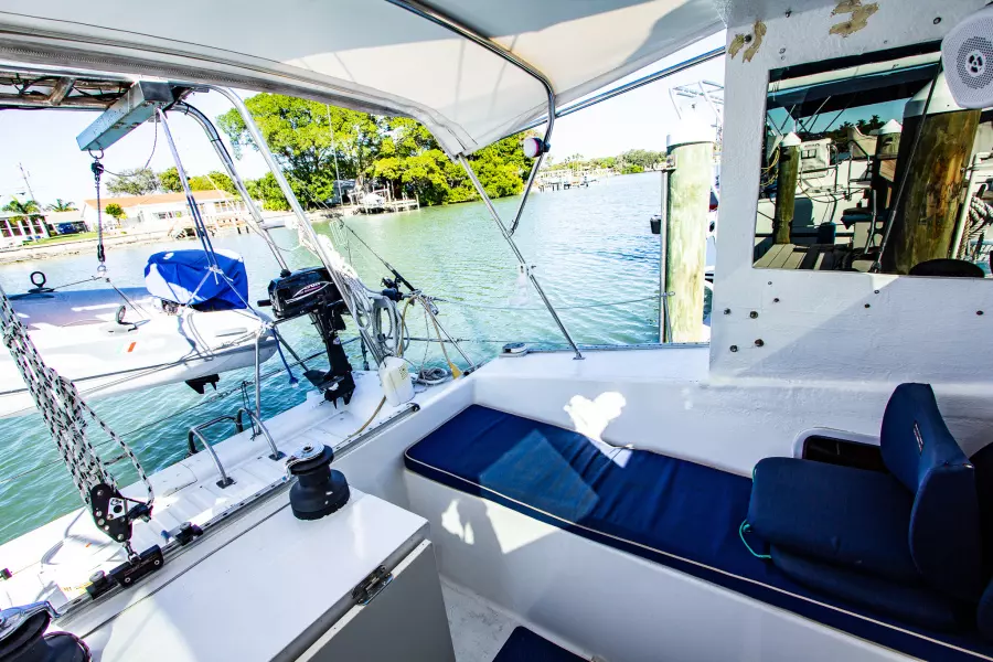 1986 Prout Snowgoose