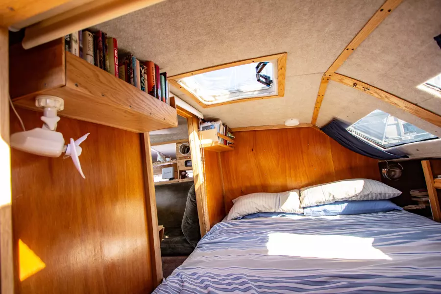 1986 Prout Snowgoose