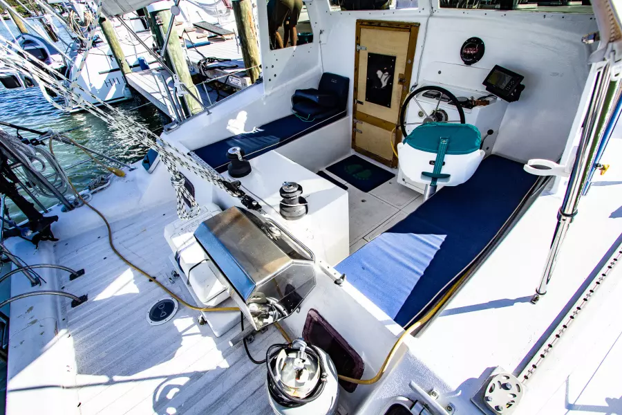 1986 Prout Snowgoose