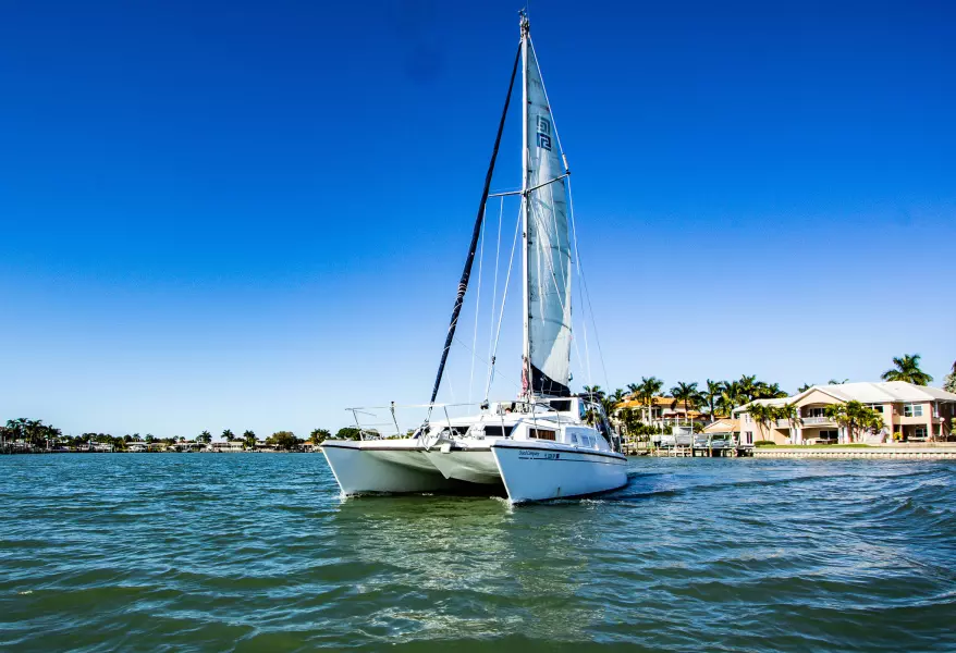 1986 Prout Snowgoose