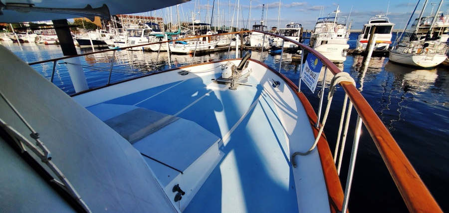 1983 DeFever Offshore Cruiser