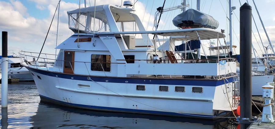 1983 DeFever Offshore Cruiser