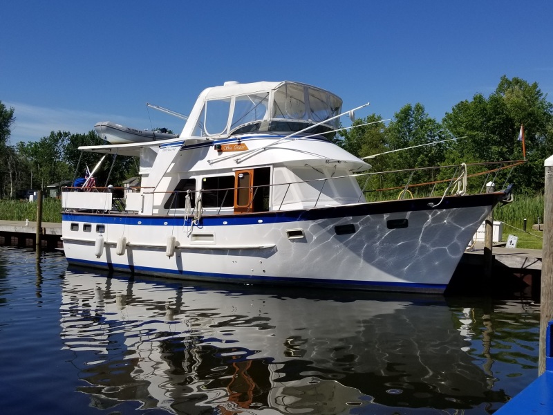1983 DeFever Offshore Cruiser