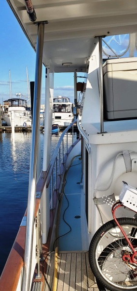 1983 DeFever Offshore Cruiser
