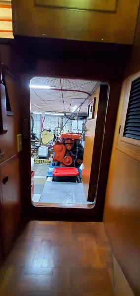 1983 DeFever Offshore Cruiser