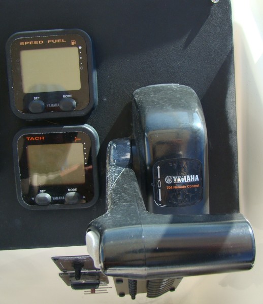 2006 Parker 2310 Walkaround