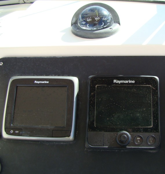 2006 Parker 2310 Walkaround