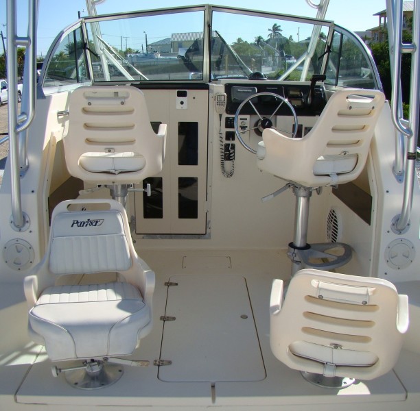 2006 Parker 2310 Walkaround