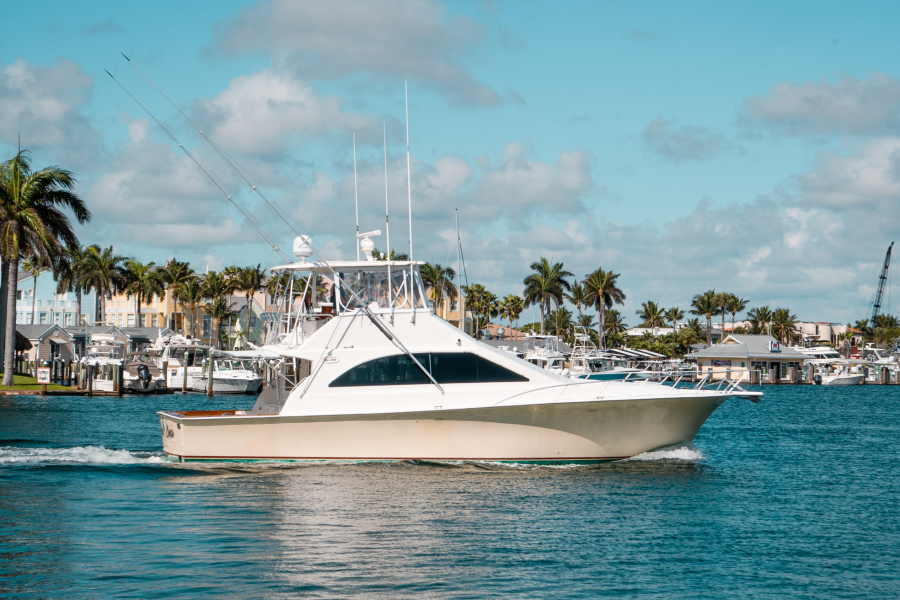 48' 2000 Ocean Super Sport