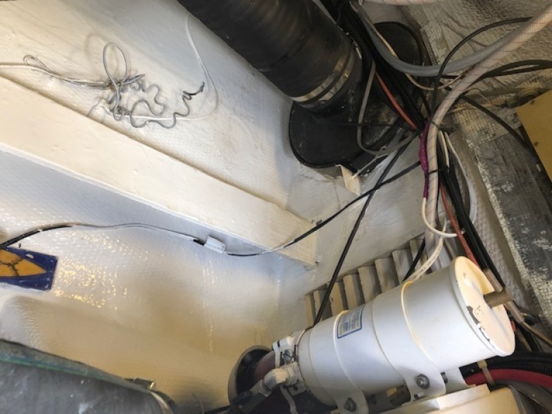 43' 1988 Bertram Trojan 13M Express