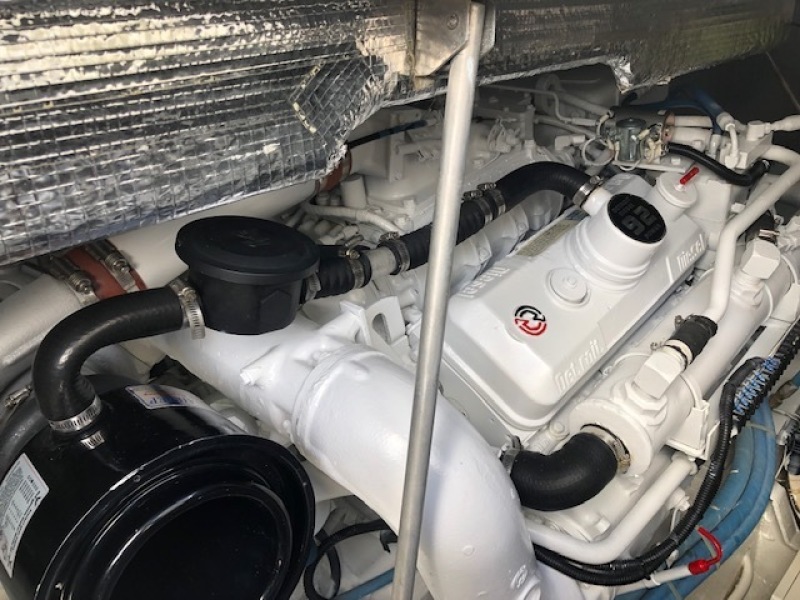 43' 1988 Bertram Trojan 13M Express