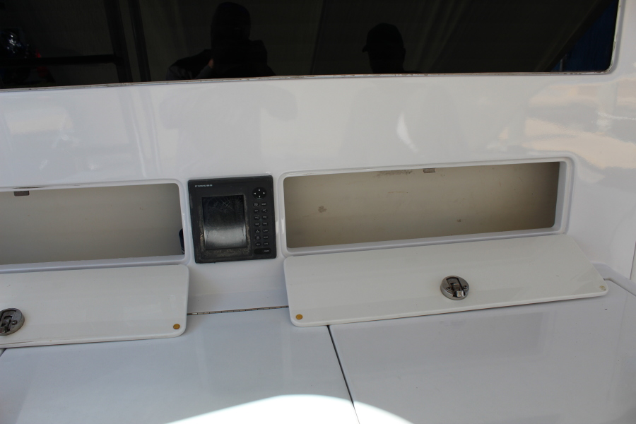 47' 2001 Cabo Convertible