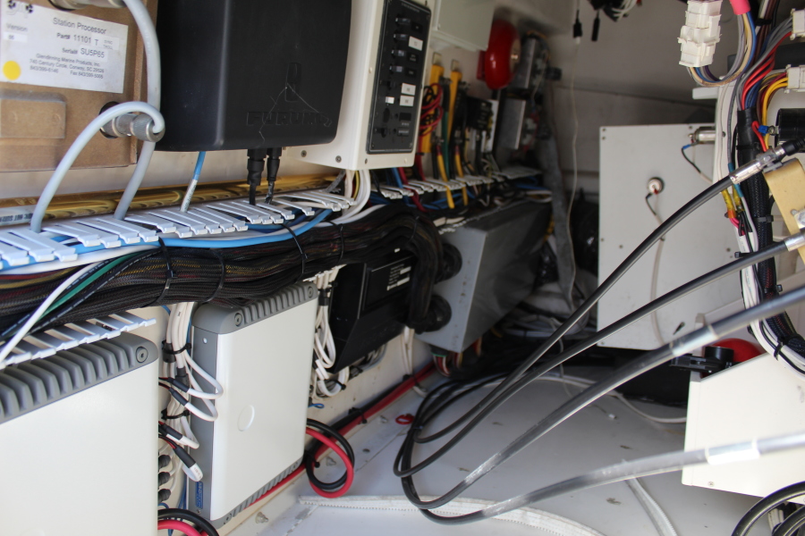 47' 2001 Cabo Convertible