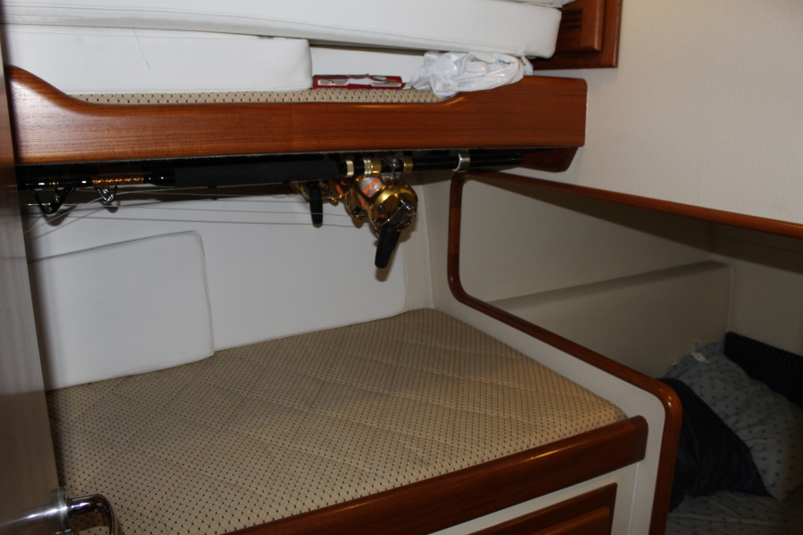 47' 2001 Cabo Convertible