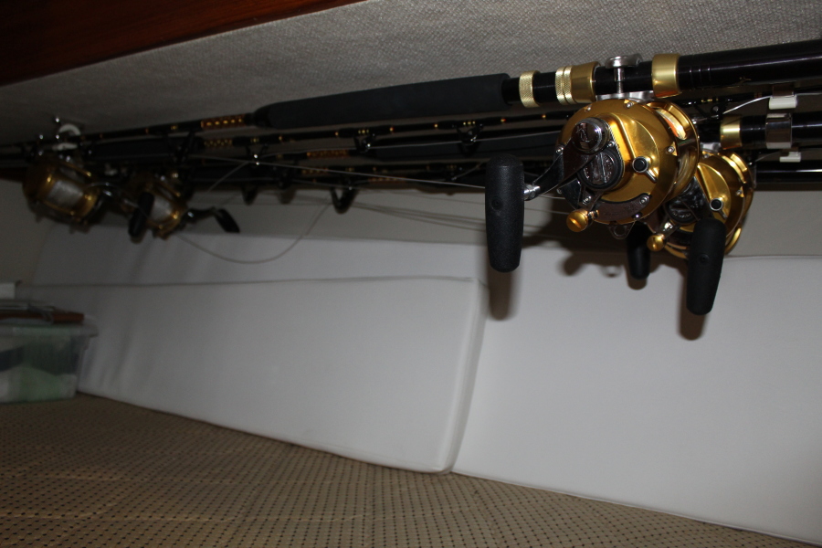 47' 2001 Cabo Convertible