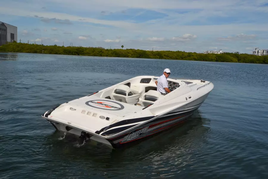 28ft Sunsation Yacht For Sale