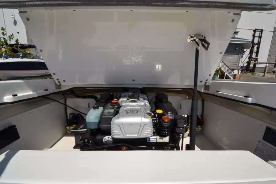 28ft Sunsation Yacht For Sale