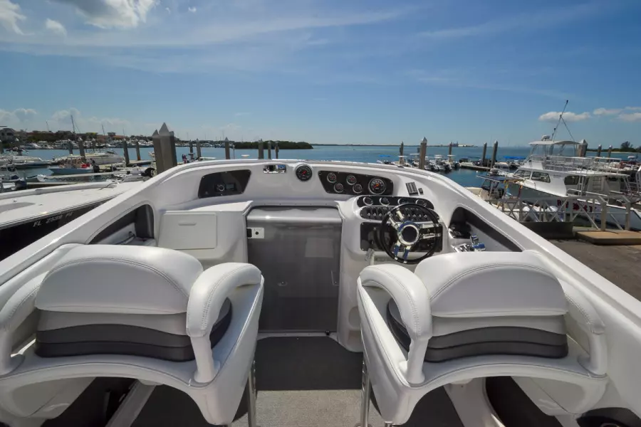 28ft Sunsation Yacht For Sale