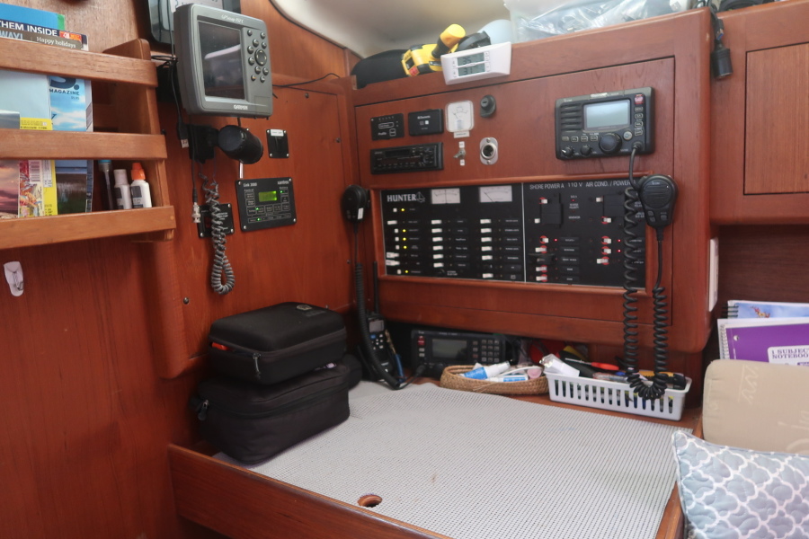 1998 Hunter 376