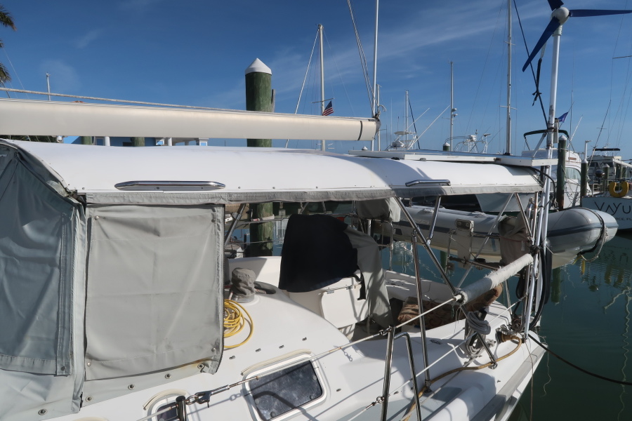 1998 Hunter 376