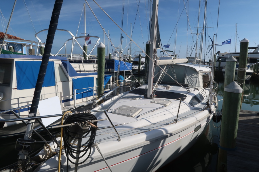 1998 Hunter 376