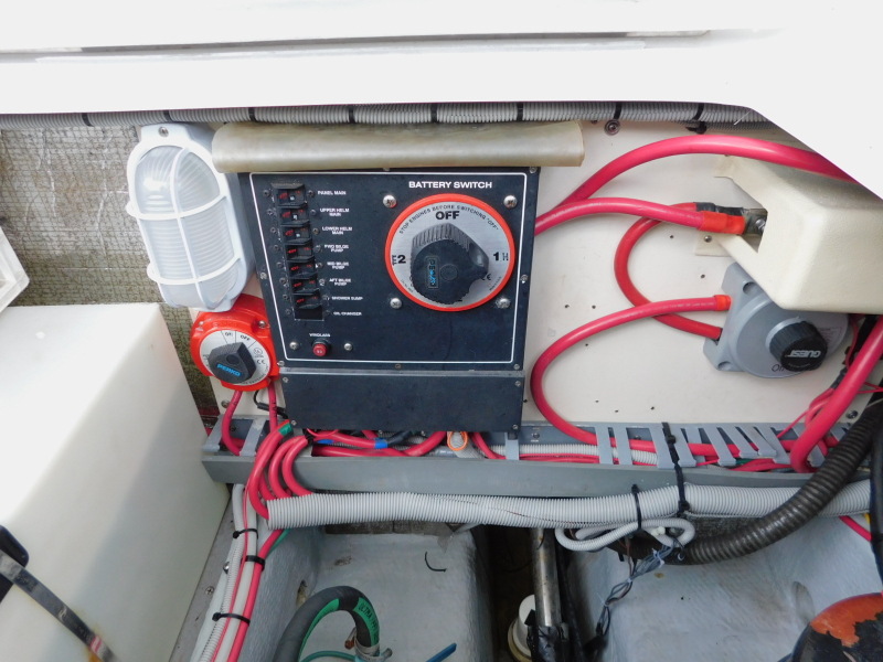 2000 Mainship 390 Trawler