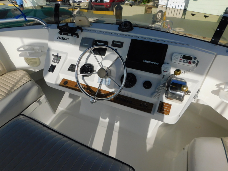 2000 Mainship 390 Trawler
