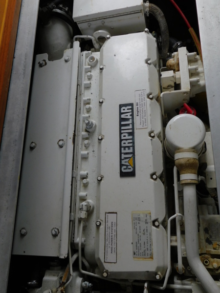 2000 Mainship 390 Trawler