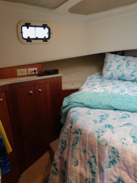 2000 Mainship 390 Trawler