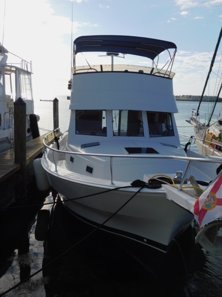 2000 Mainship 390 Trawler