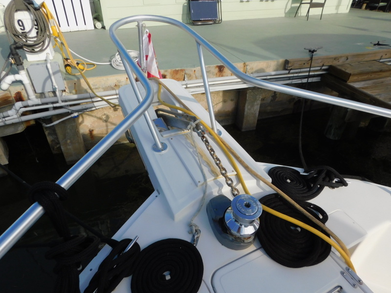 2000 Mainship 390 Trawler