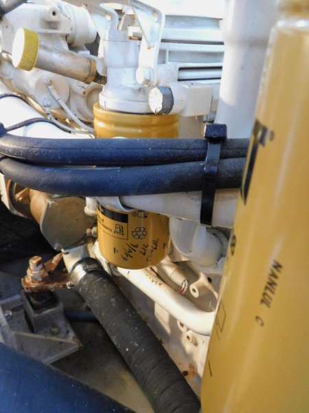 2000 Mainship 390 Trawler