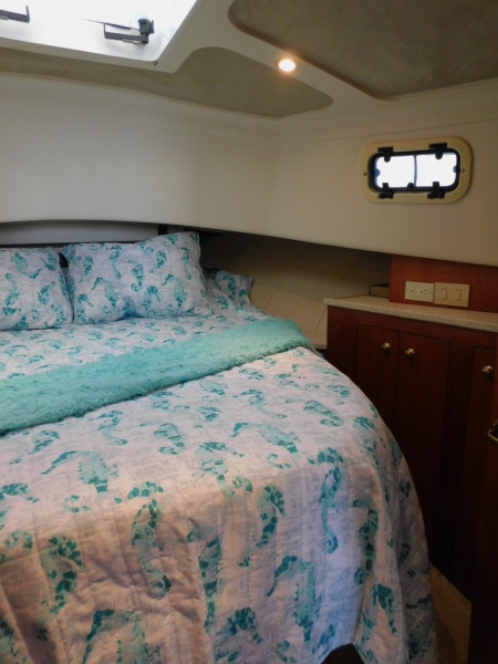 2000 Mainship 390 Trawler