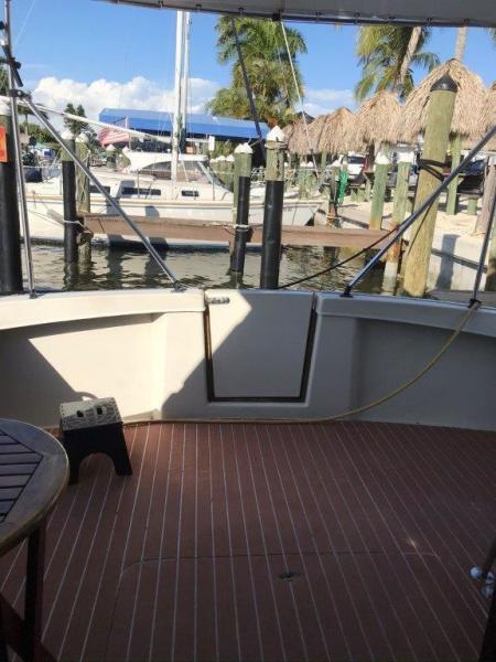1983 Mainship 34 MK II