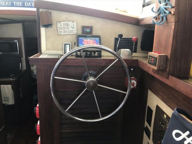 1983 Mainship 34 MK II