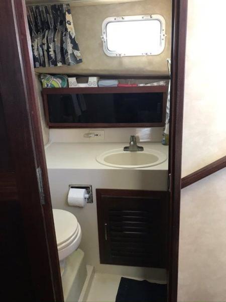 1983 Mainship 34 MK II