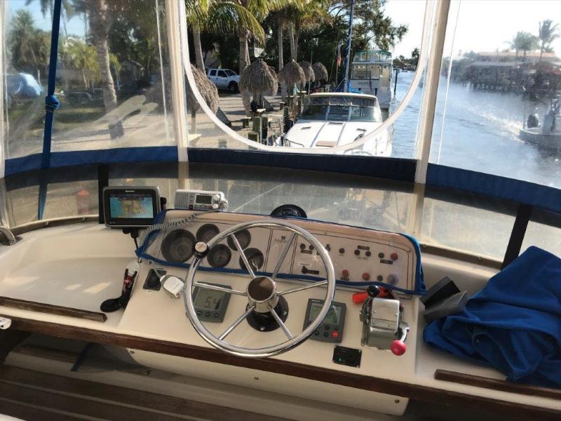 1983 Mainship 34 MK II